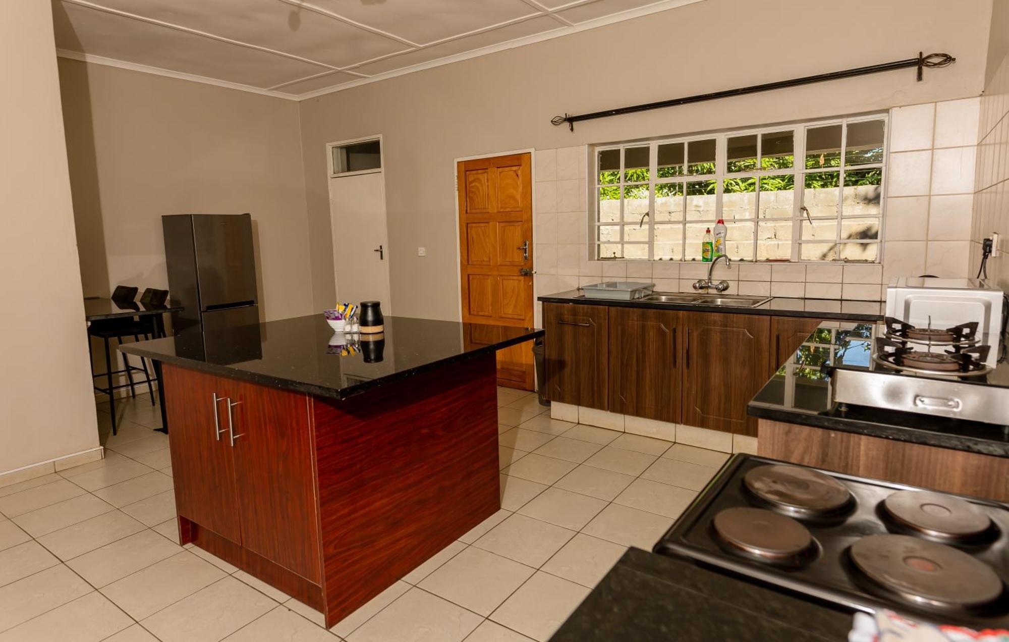 Hungwe House Villa Victoria Falls Luaran gambar