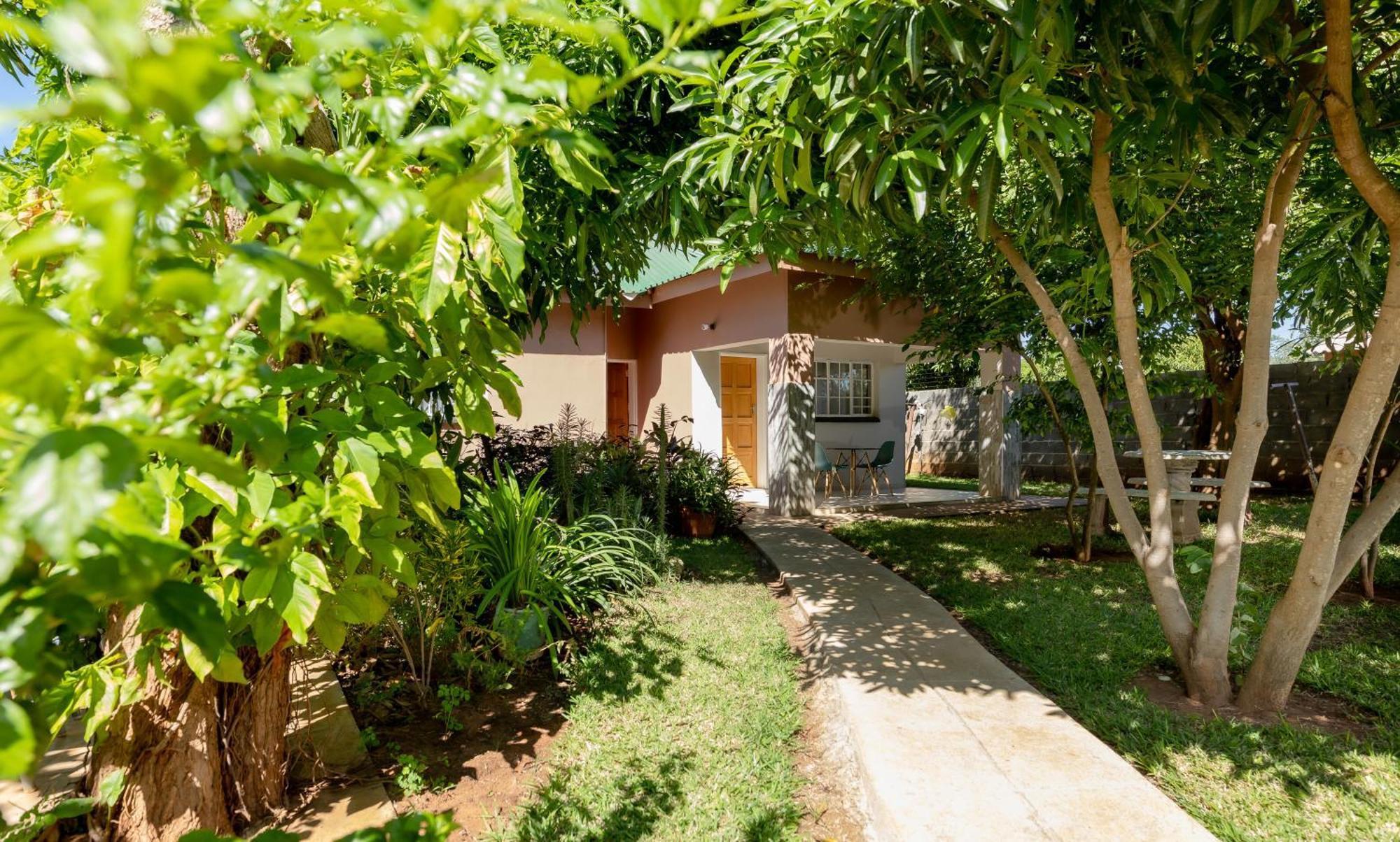 Hungwe House Villa Victoria Falls Luaran gambar